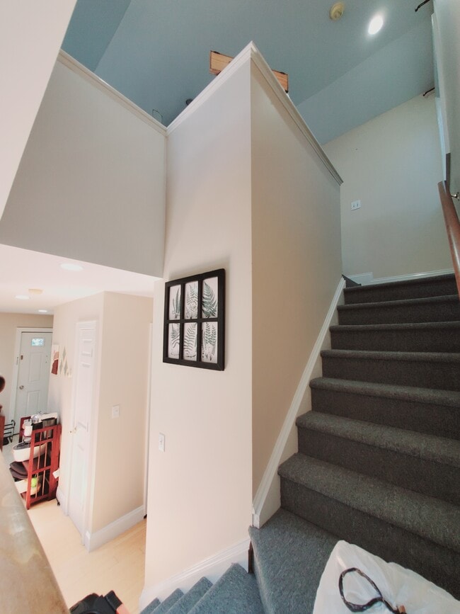 Photo - 37 Cowan Ave Unit 2