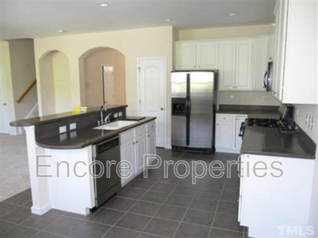 Photo - 6824 Middleboro Dr