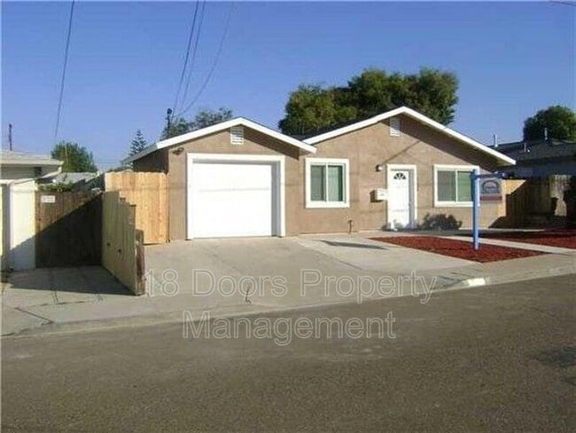 Building Photo - 5155 Tipton St