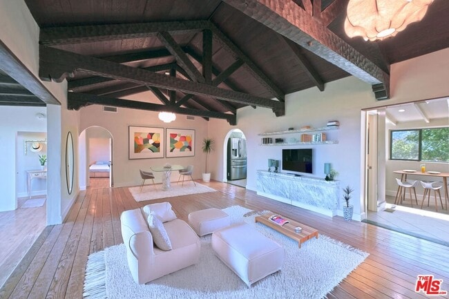 Photo - 11764 Laurelcrest Dr House