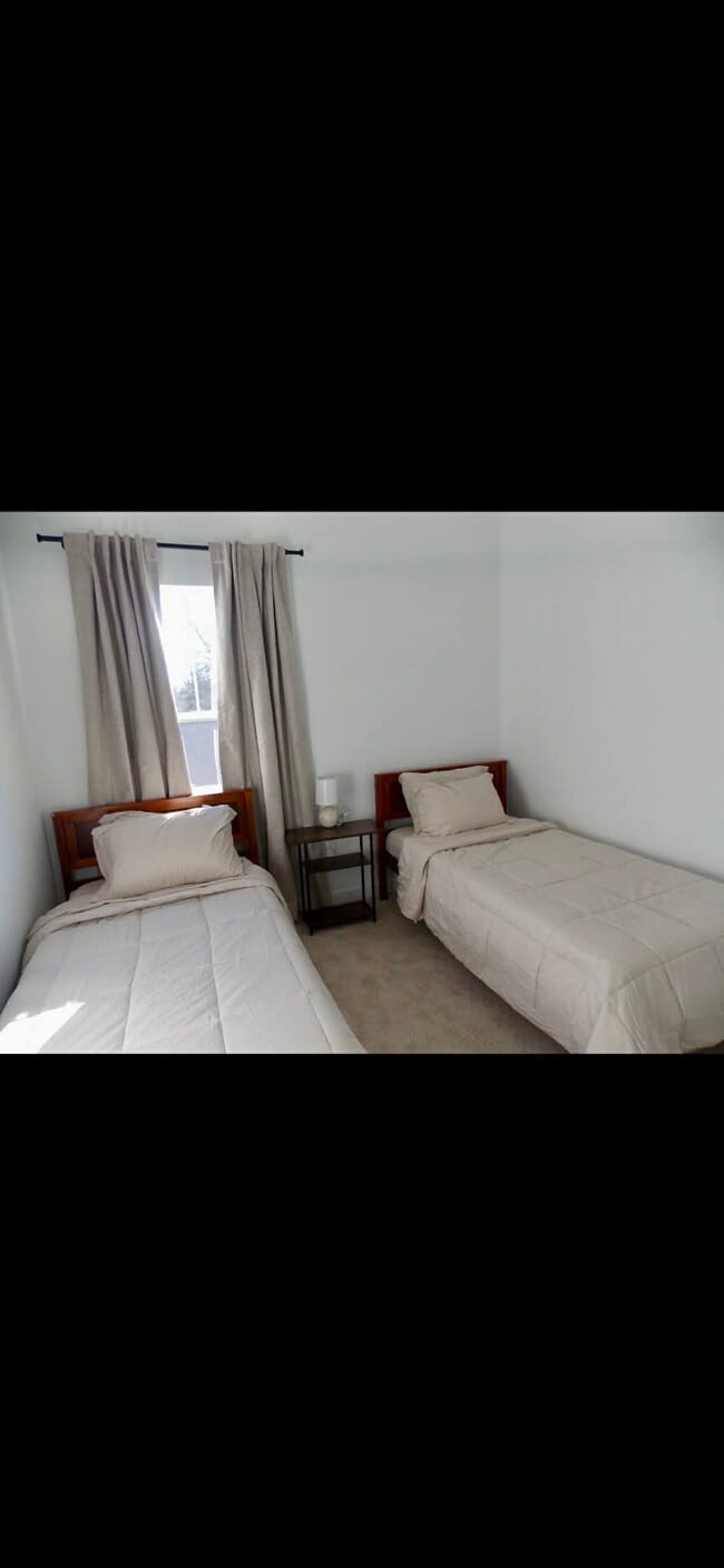 Photo - 2739 Primrose Ave