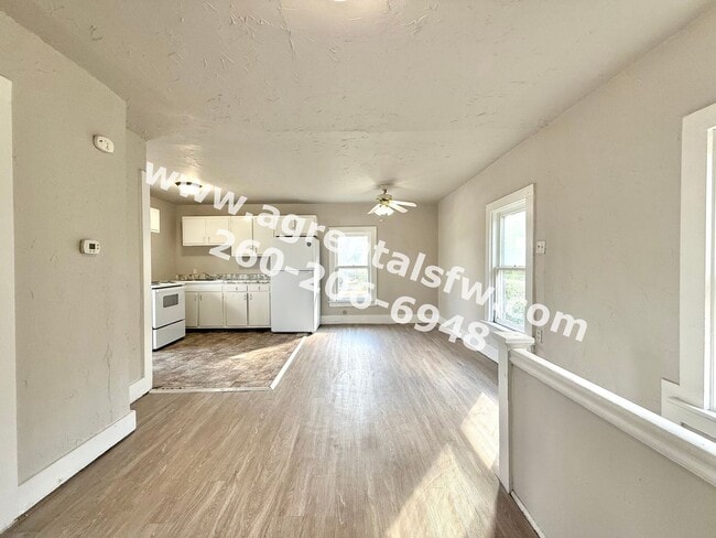 Photo - 1115 High St Unit 2