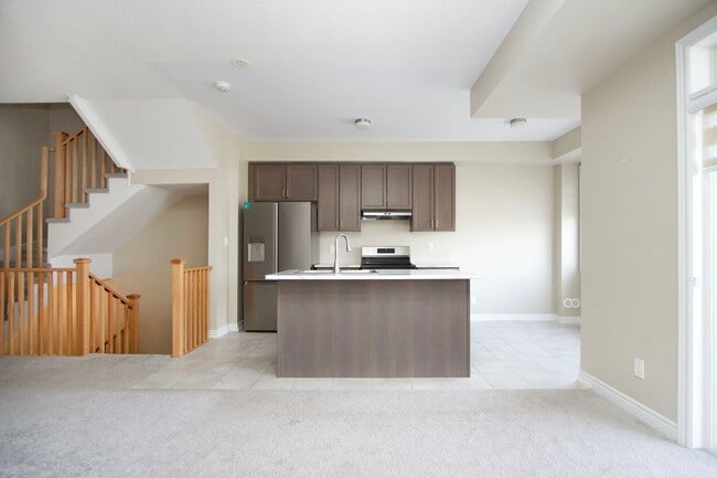 Photo - 1104 Lockie Dr