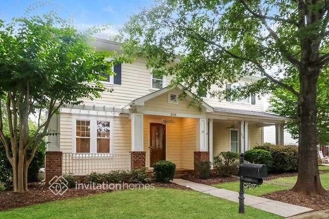 Photo - 506 Camellia St