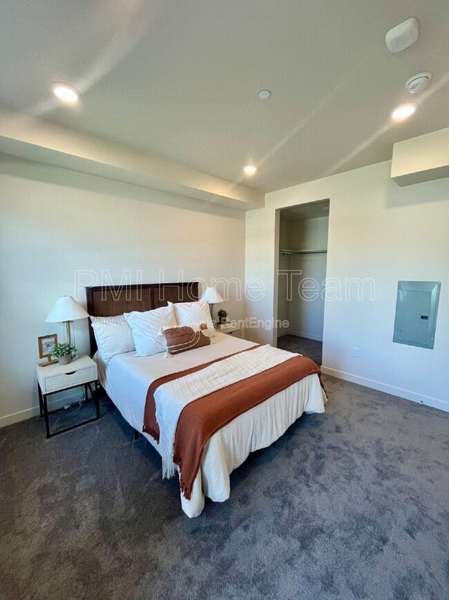 Photo - 155 9th St Unit 206