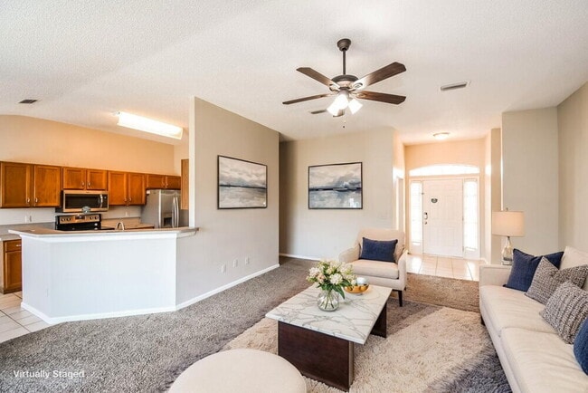 Photo - 413 Cottage Cove Ct
