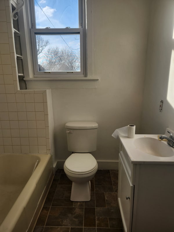 Photo - 1431 Scoville Ave SW Unidad 1st Floor