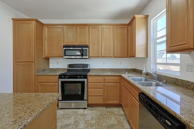 Photo - La Mesa 2BR + Office Room Townhome-Style Condo with 2-Car Garage Parking