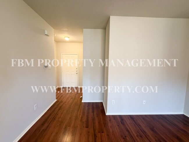 Photo - 125 Logan Ln