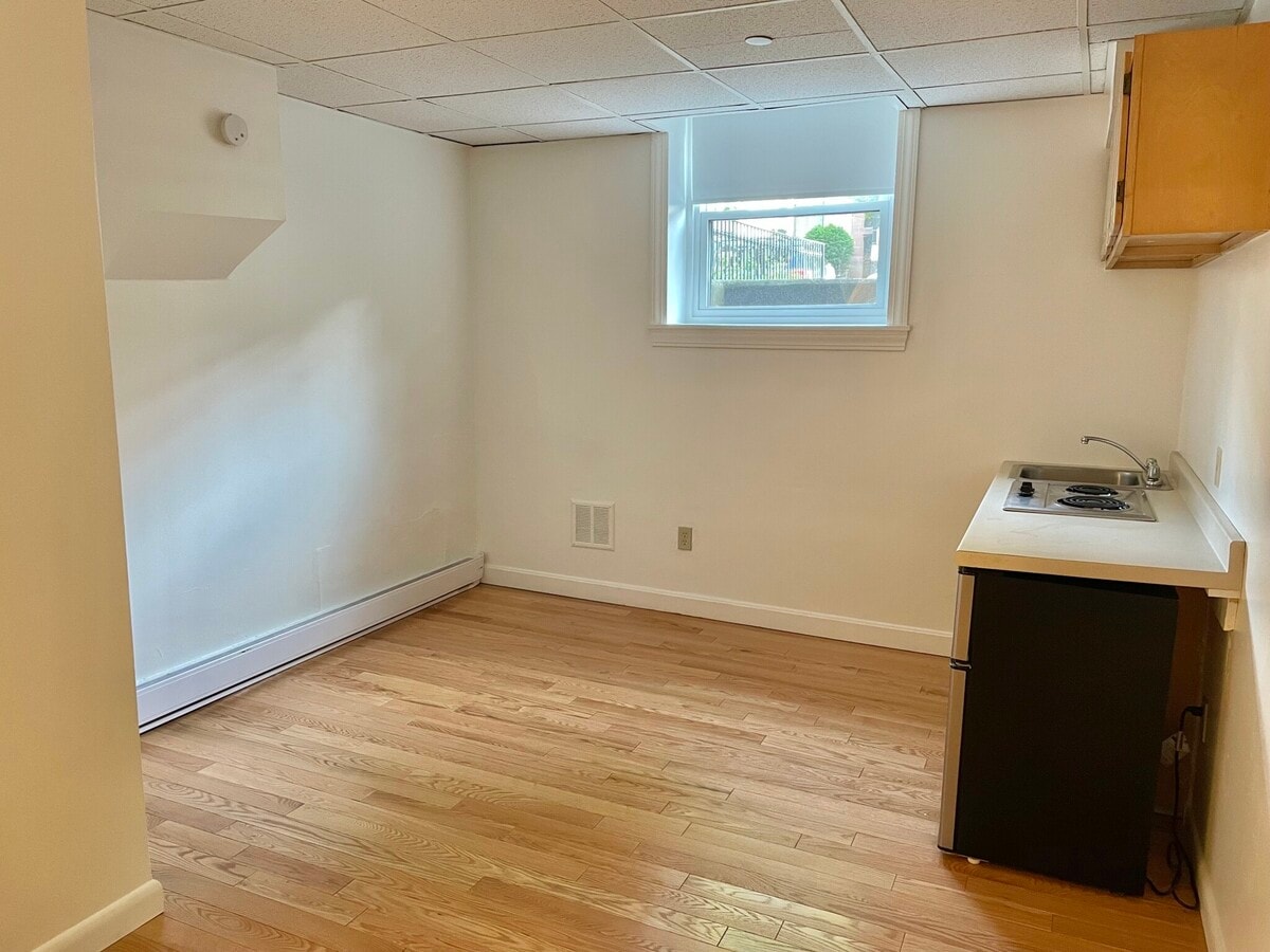 Photo - 405 Beacon St Unidad A