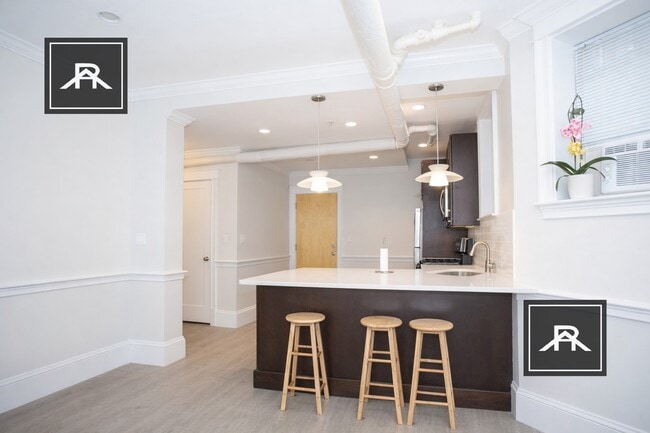 Photo - 1340 Commonwealth Ave Unit B