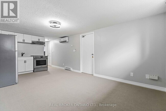 Photo - 1306 Valley Dr
