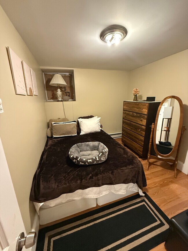 Photo - 404 Centre St Unit Apt 0