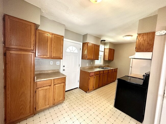 Photo - 4254 E 62nd St