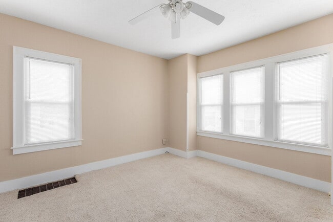 Photo - 742 S 23rd St