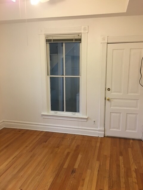 Photo - 3018 N Racine Ave Unidad 2R