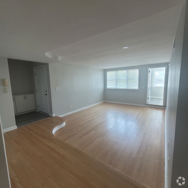 Building Photo - 118 Marcy St Unit 2 Rental