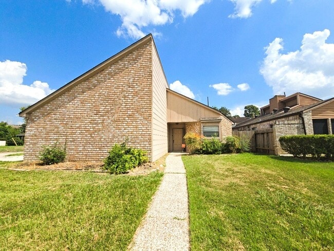 Building Photo - 1705 Bodart Ct Rental