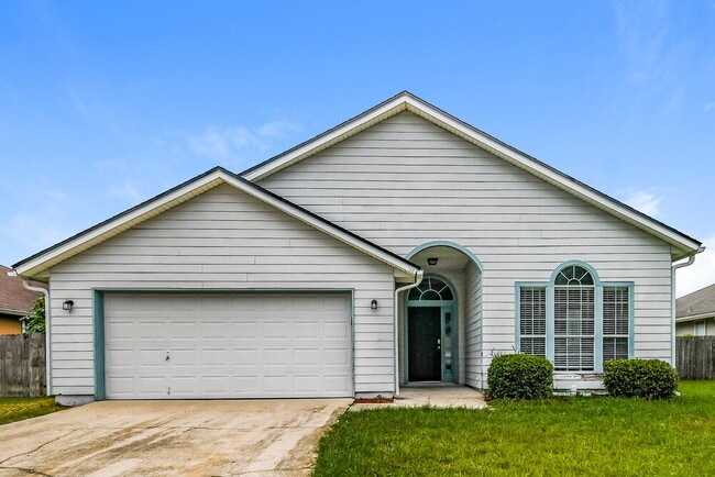 Building Photo - 383 Summit Dr Rental