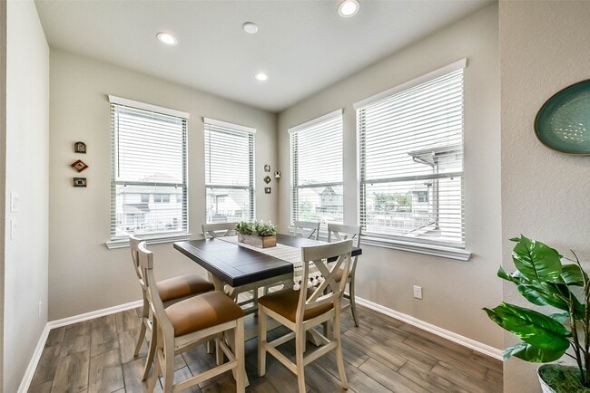 Photo - 16207 Rattlesnake Run Trail