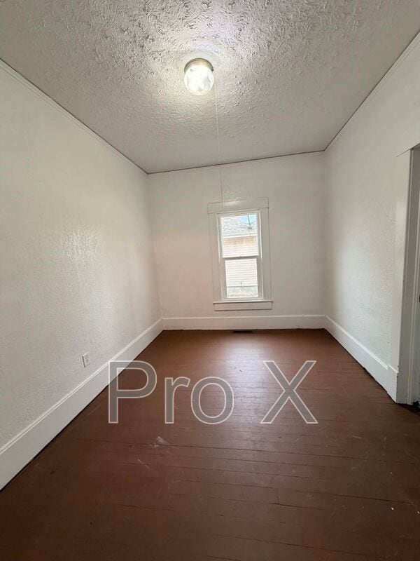 Photo - 1727 S Empire Ave