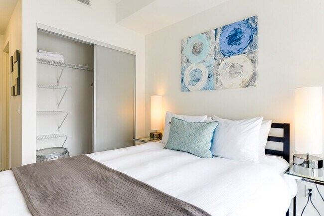 Photo - 217 Adelaide St W Unité SI ID1034887P