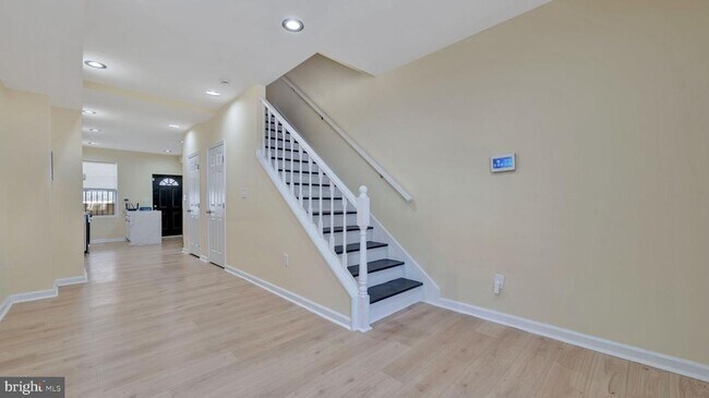 Photo - 307 S Smallwood St