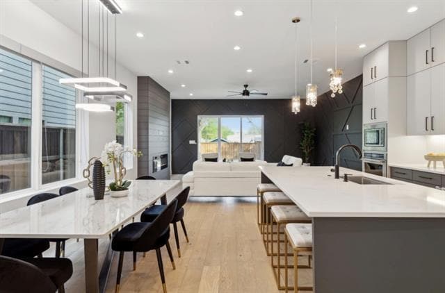 Photo - 2333 Vagas St