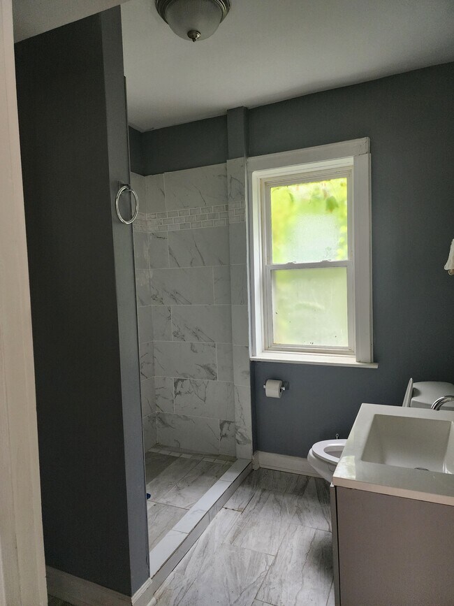 Photo - 7731 S Yates Blvd Unit 3