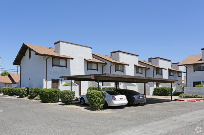 Photo - Gardenwood Apartments