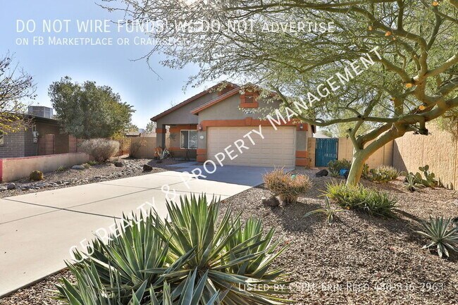 Photo - 3335 E Yucca St