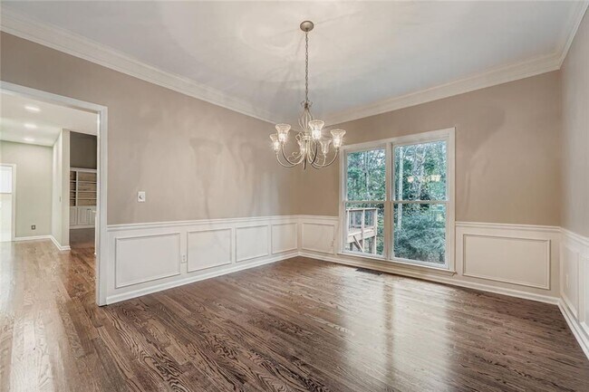 Photo - 5155 Courton St