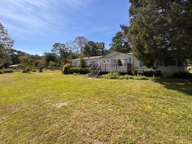 Building Photo - MOVE IN READY 4 Bed 2 Bath on 1 ACRE Rental