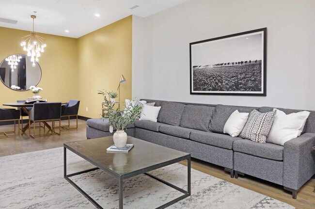 Photo - 126 2nd Ave N Unit ID1341483P