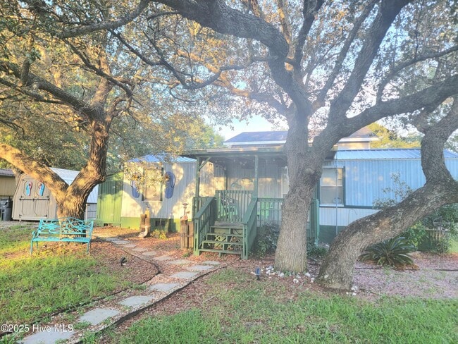 Building Photo - 2548 Blue Marlin St SW Rental
