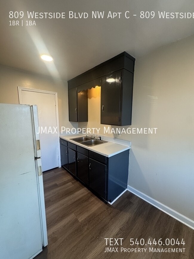 Photo - 809 Westside Blvd NW Unidad 809 Westside Blvd NW Apt C