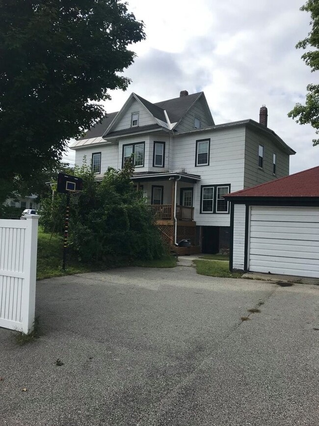 Photo - 502 Main St Unit B