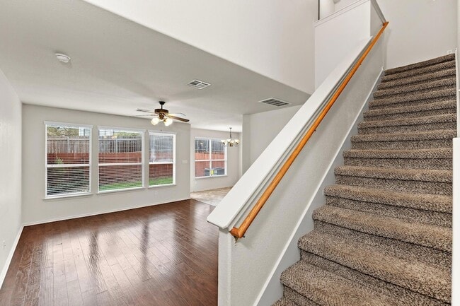 Photo - 2410 Great Oaks Dr Unit 202