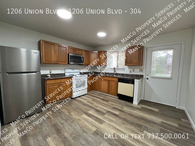Photo - 1206 Union Blvd Unit 304