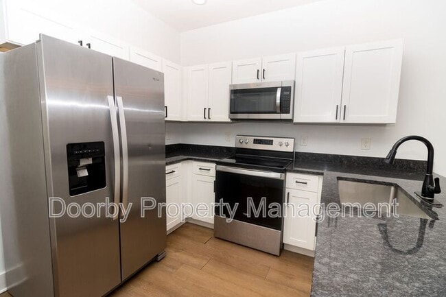 Photo - 3016 N Chamberlain Ave