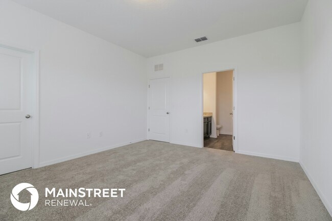 Photo - 101 Hidden Lk Lp