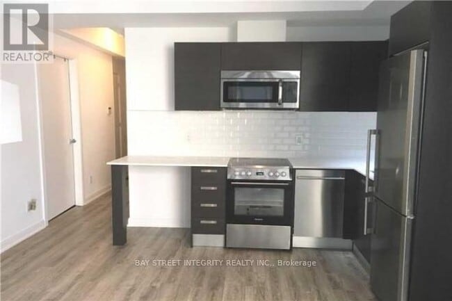 Photo - 42 Charles St E Unité 1806