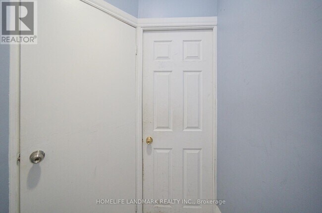 Photo - 19 Armstrong Ave