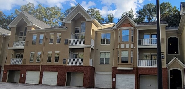 Photo - 4202 Westchester Ridge NE