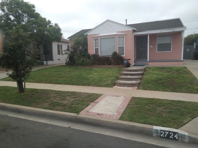 Building Photo - 2724 W Caldwell St