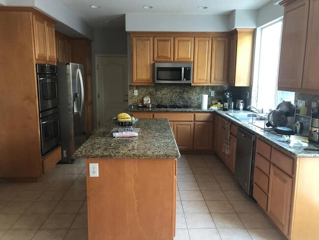 Photo - 4154 Golden Pond Way