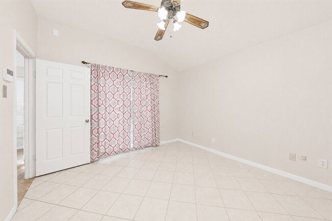 Photo - 7518 Alcomita Dr