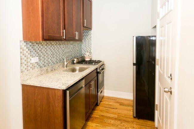 Photo - 2739 N Mildred Ave Unit K02J