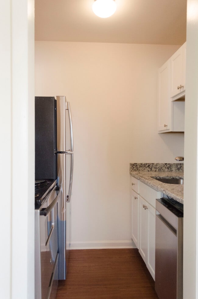 Photo - The Meadows Apartments