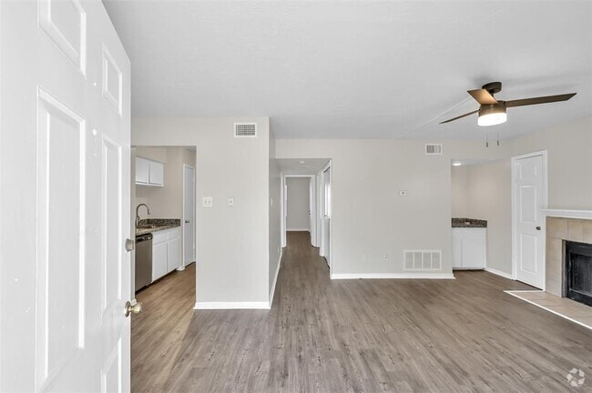 Building Photo - 900 Holly Dr Unit 16 Rental